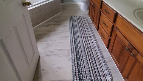 110 Caravelle Ct