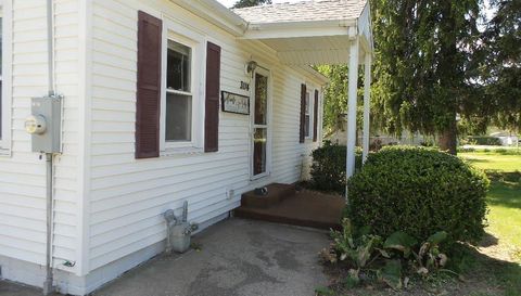 3114 W GREENWOOD Place