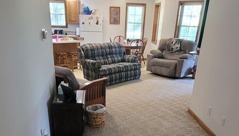 15772 East 1000th Avenue