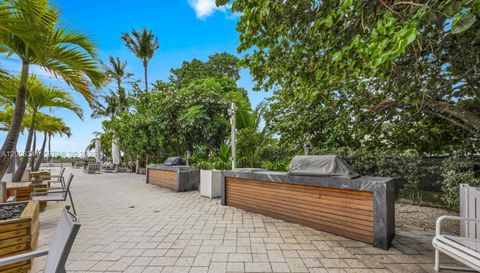 607 Ocean Dr