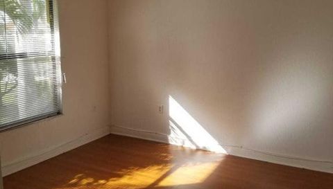 1547 Lake Crystal Drive