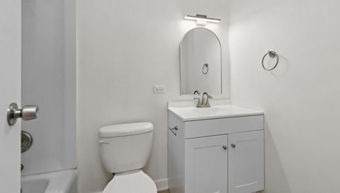 4602 W Northfox Lane