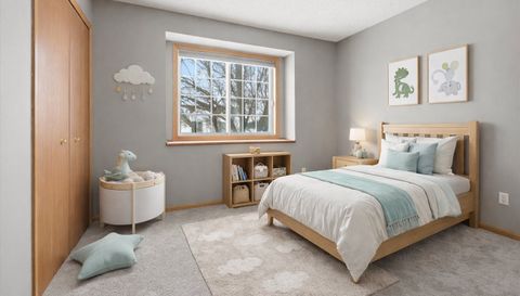 11462 Elmwood Avenue N