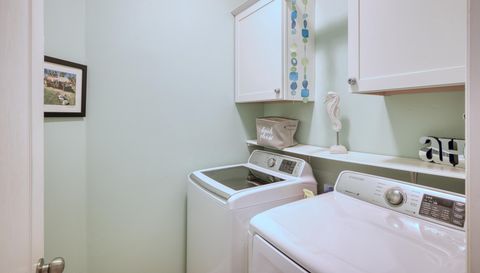 4882 Maymont Park Cir