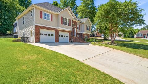 2403 Bluff Creek Overlook