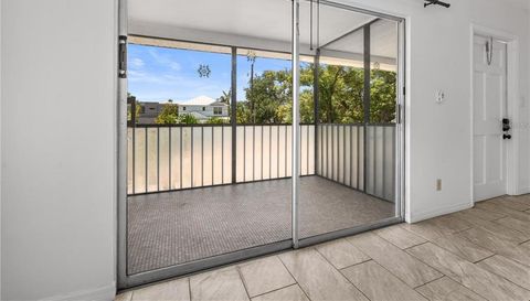 1739 SIESTA DRIVE