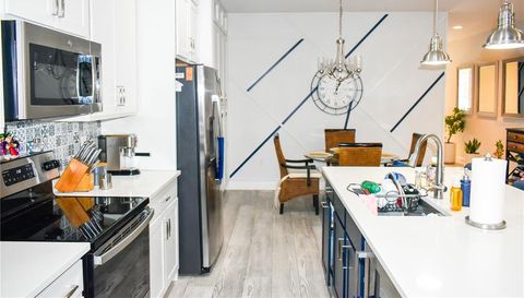 180 LAKE SMART CIRCLE