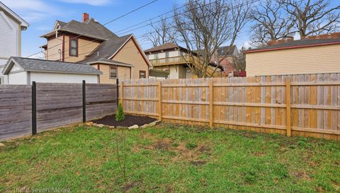104 E Division Street