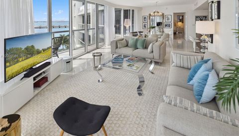 465 Brickell Ave