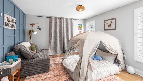 28042 LINDENHURST DRIVE