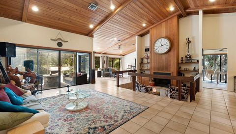 9034 Gardens Glen Circle