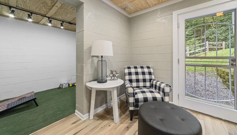 2673 S Clear Fork Rd