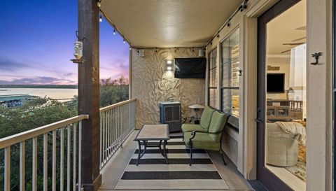 6704 Lantern View DR