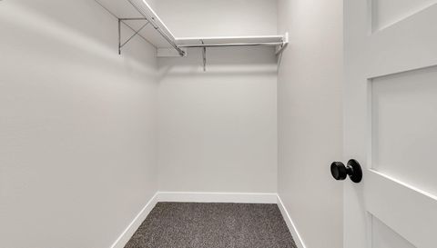 1013 26th Street Loop N