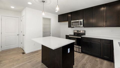 304 Winding Bluffs Court