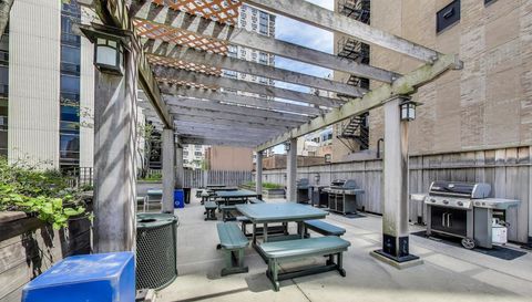 1310 N Ritchie Court