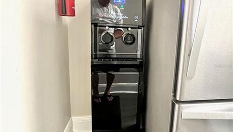 1550 W CLEVELAND STREET