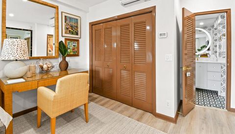 455 Australian Avenue