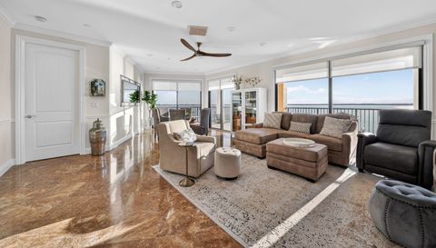 2351 Lakeview Dr Unit 302