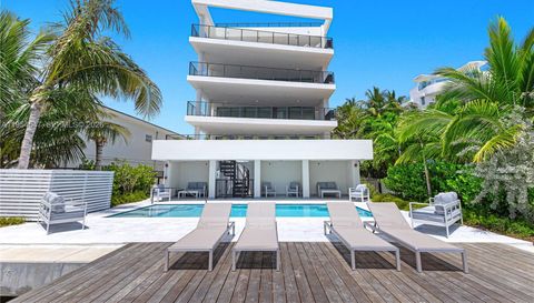 1930 Bay Dr Second Level Un