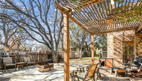 1304 Hi Circle North DR