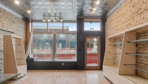 214 N Chestnut Street