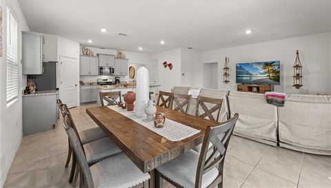 7630 OAKMOSS LOOP