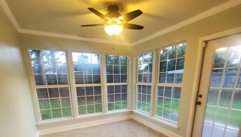 110 Caravelle Ct