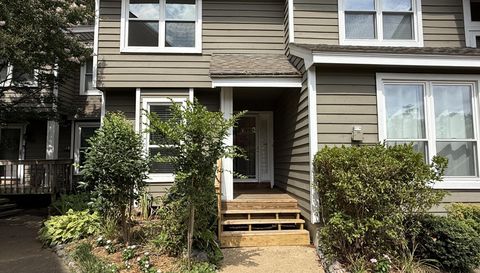 2832 Shearwater Cv