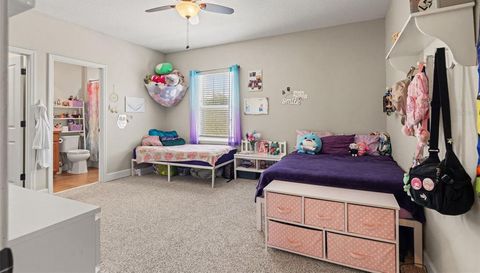 8853 BELLA VITA CIRCLE