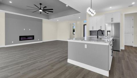 144 SW 28TH STREET