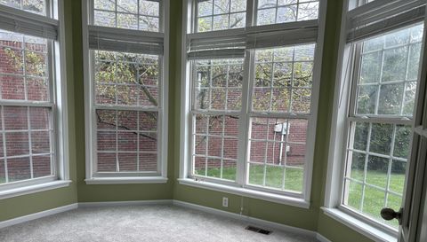 2801 Newbury Ct