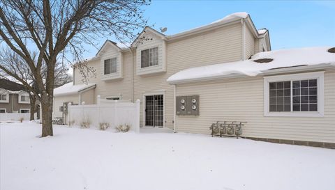 11462 Elmwood Avenue N