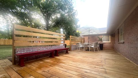 2347 Wentworth Dr
