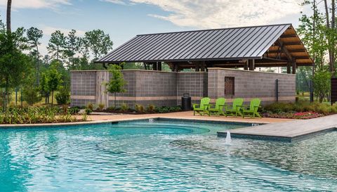 16807 Hemlock Grove Dr