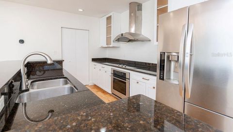 1002 Channelside DRIVE