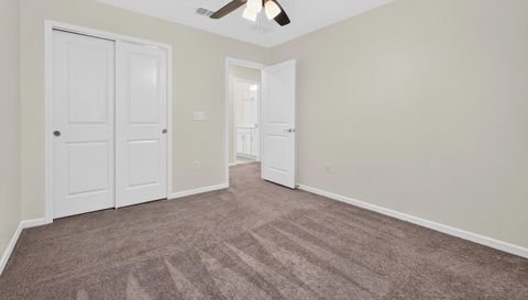 9426 Lamine Wy