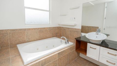 1002 Channelside DRIVE