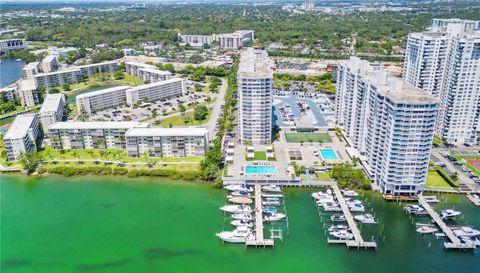 18011 Biscayne Blvd