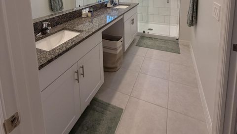 10805 Fanning Spgs Ct