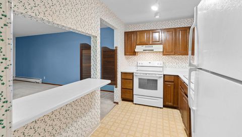 10451 Greenbrier Road