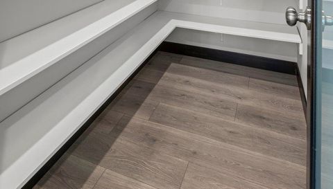 7440 Glengarry Place