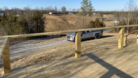 5875 Blue Springs Pkwy