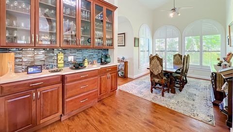 1205 War Eagle Blvd