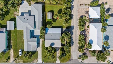 2100 S DAYTONA AVENUE