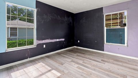 38407 Lowell Harris Wy