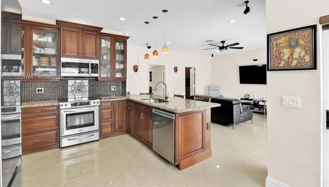 20914 La Questa Ct