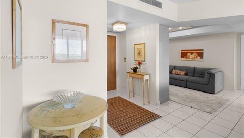 20281 E Country Club Dr