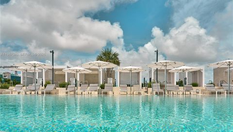 300 Biscayne Blvd Way