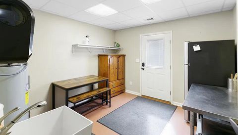 138 Herbert Neal Rd